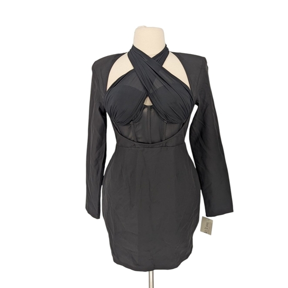01149 NEW Pretty Little Thing Cross Bust Bodycon Dress Black 12 party cocktail - Picture 1 of 8